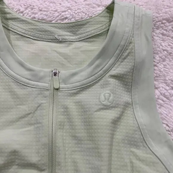 Lululemon Womens Tiered Pleats Tennis Dress Kohlrabi Green Sz 8 Preppy Clean - Picture 5 of 6